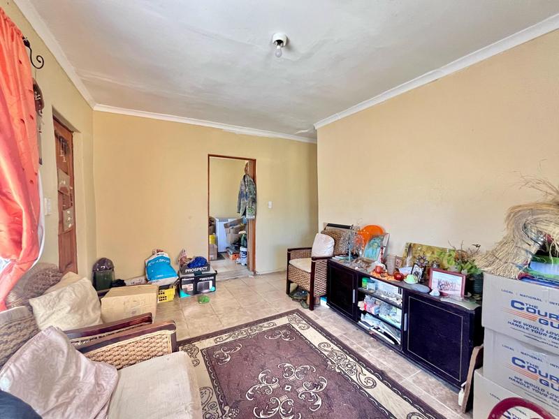 6 Bedroom Property for Sale in Eersterivier Industria Western Cape